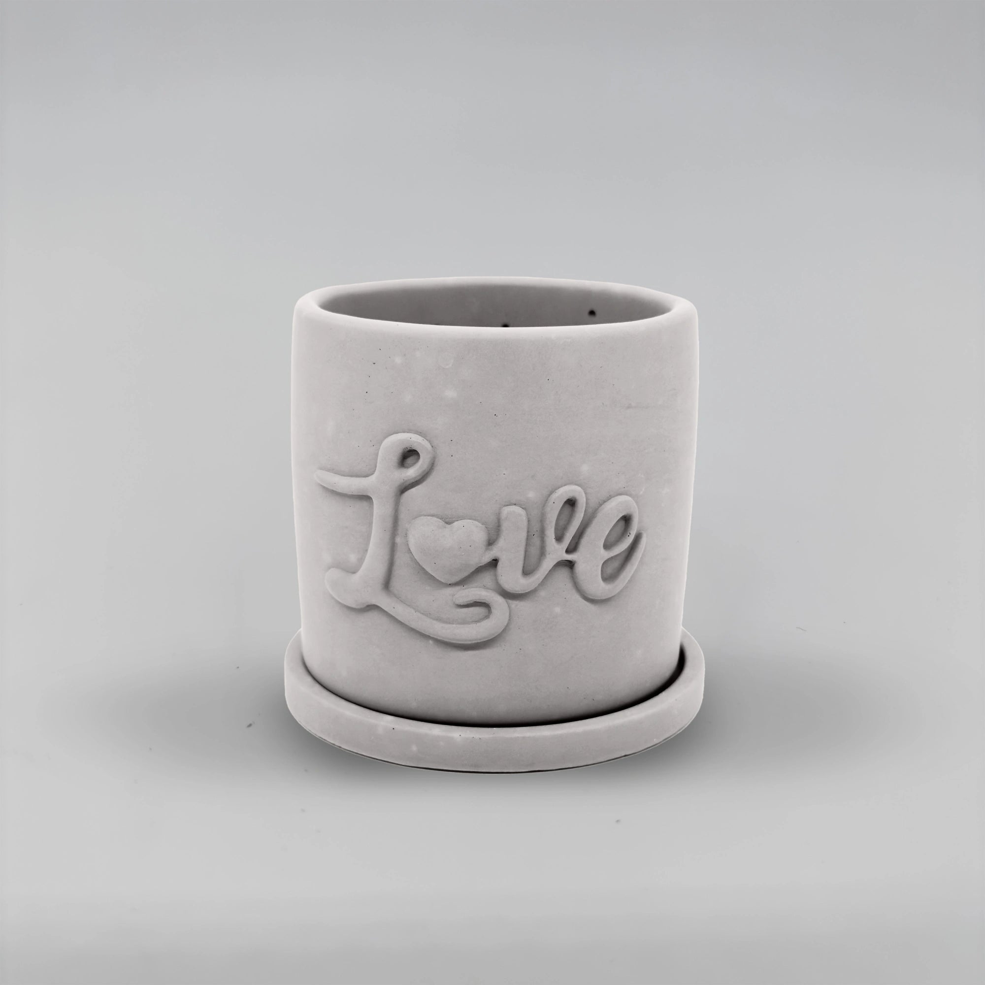 Pot ,Love, Květináček s drenáží z betonu + podtácek