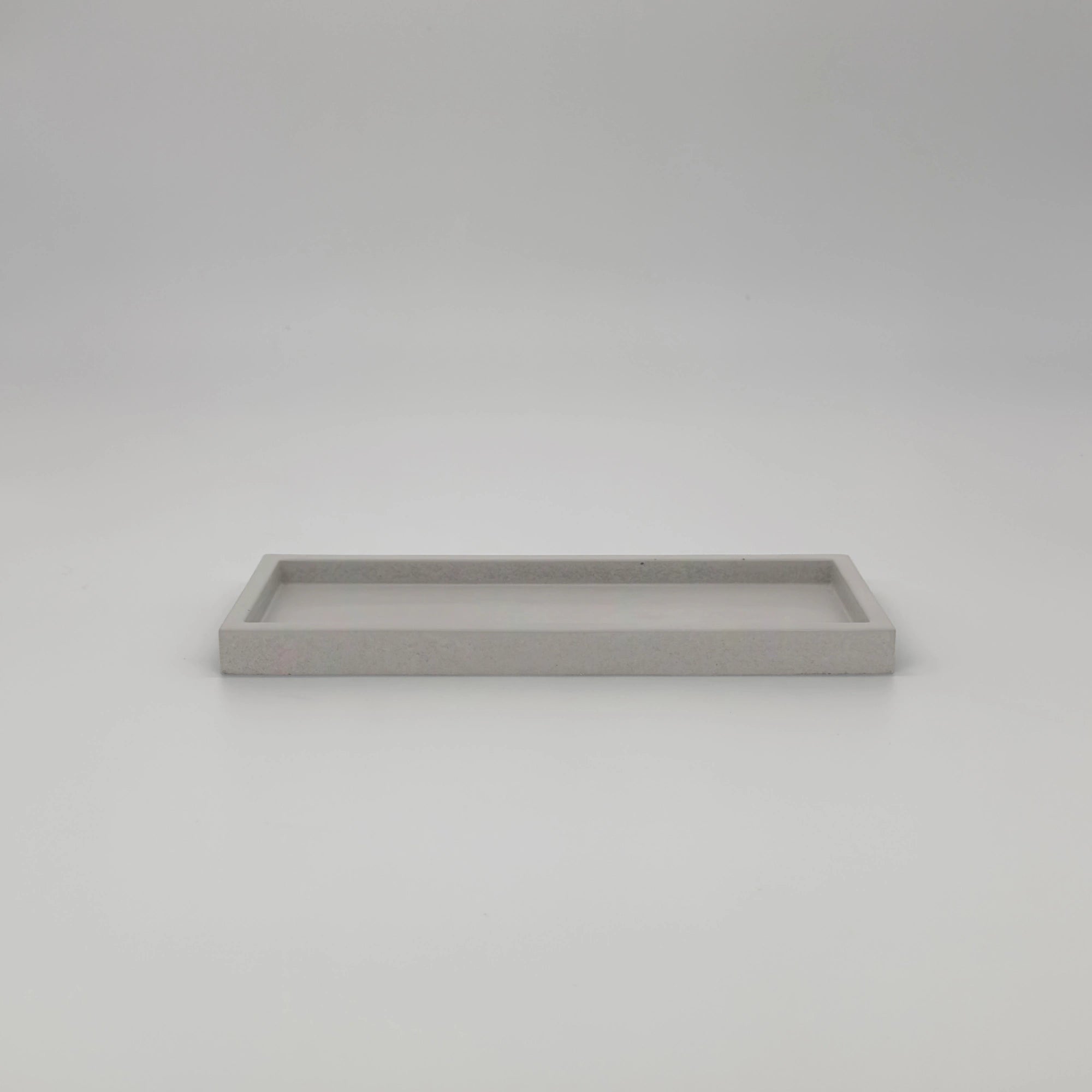 Base Tácek odkládací s okrajem z UHPC betonu obdélník 22x8cm