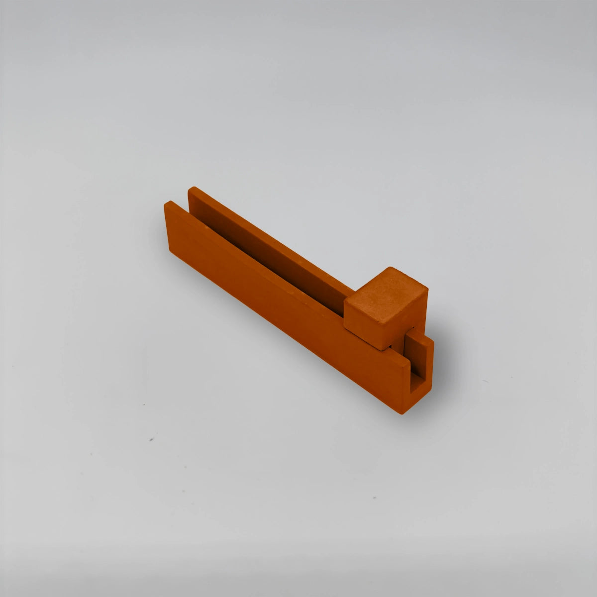 BlockBase multifunkční podstavec a držák z betonu + zarážka