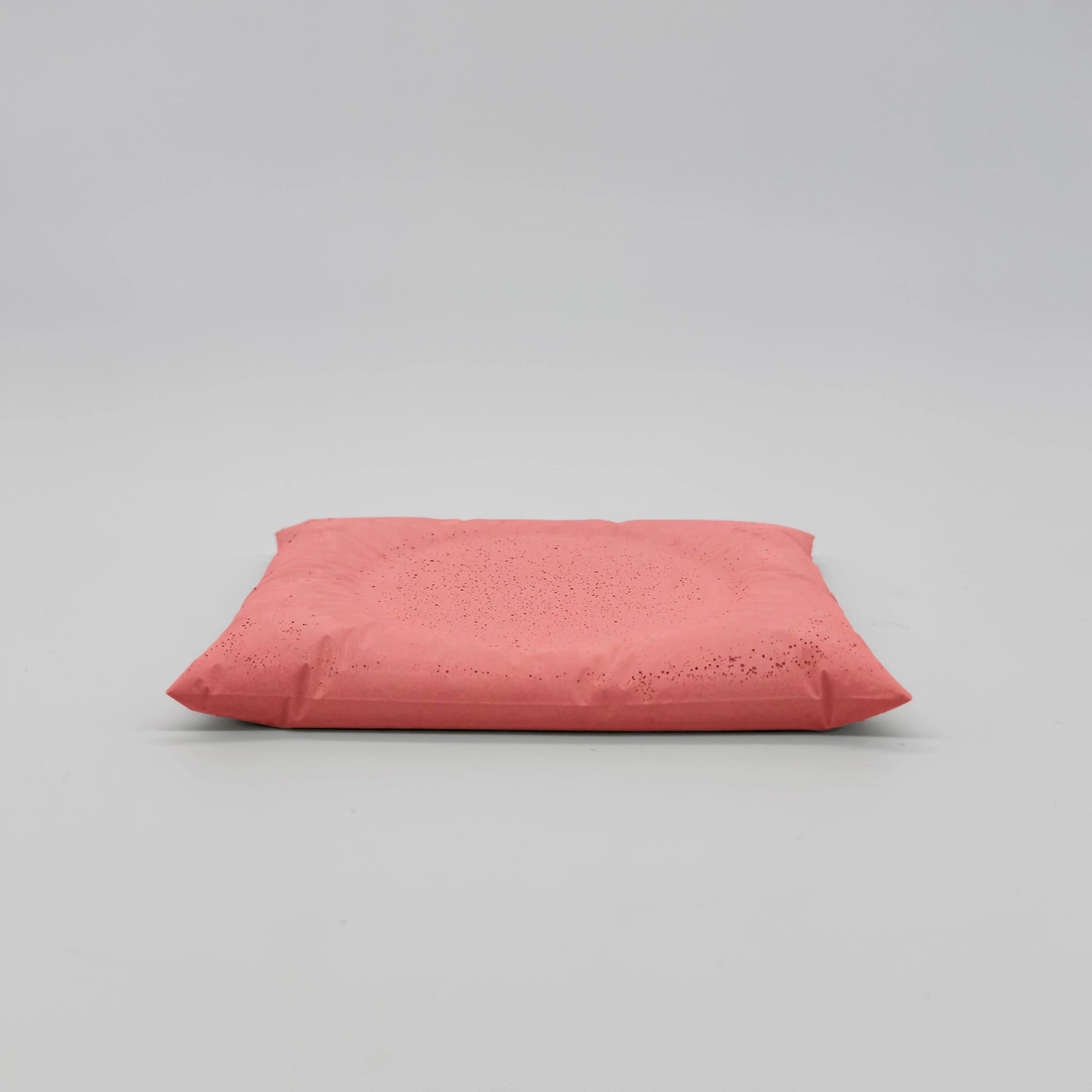 CoasterCushion:Beton Polštářkový podtácek z UHPC betonu