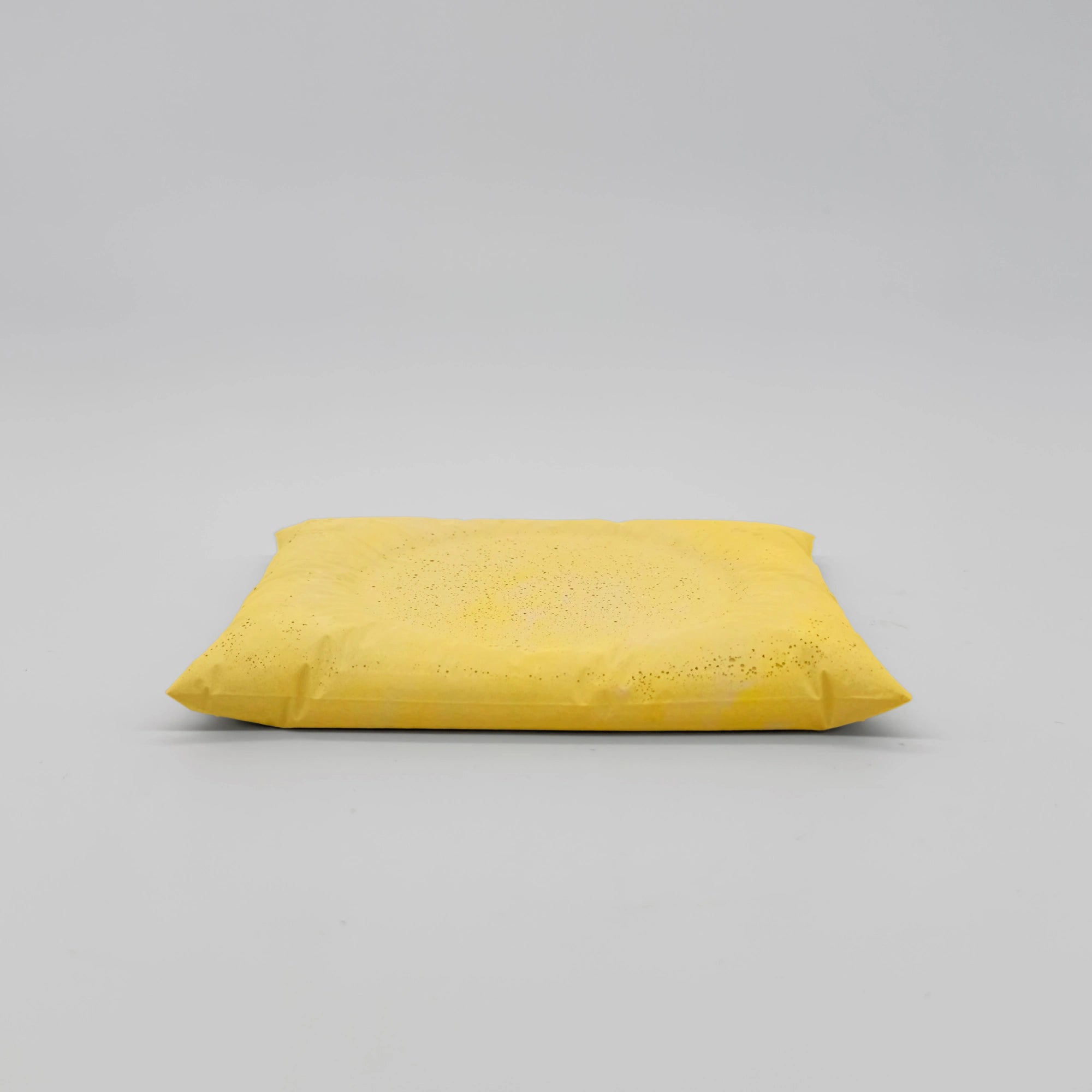 CoasterCushion:Beton Polštářkový podtácek z UHPC betonu