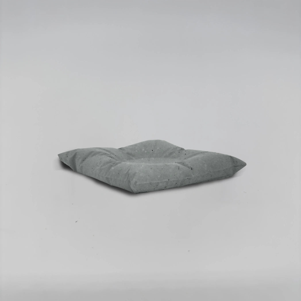 MiniPillow:Beton Polštářkový Mini tácek z betonu