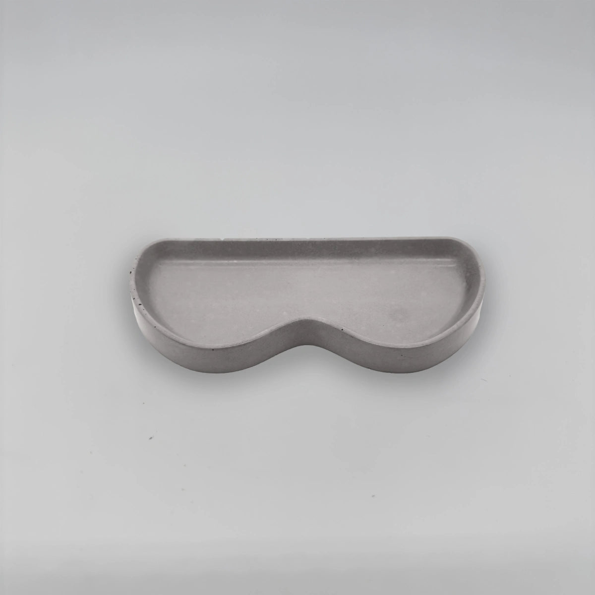 OpticRest Odkládací tácek pro brýle z betonu obloukový