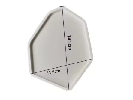 Polygon Tácek polygonální z UHPC betonu 15x12cm