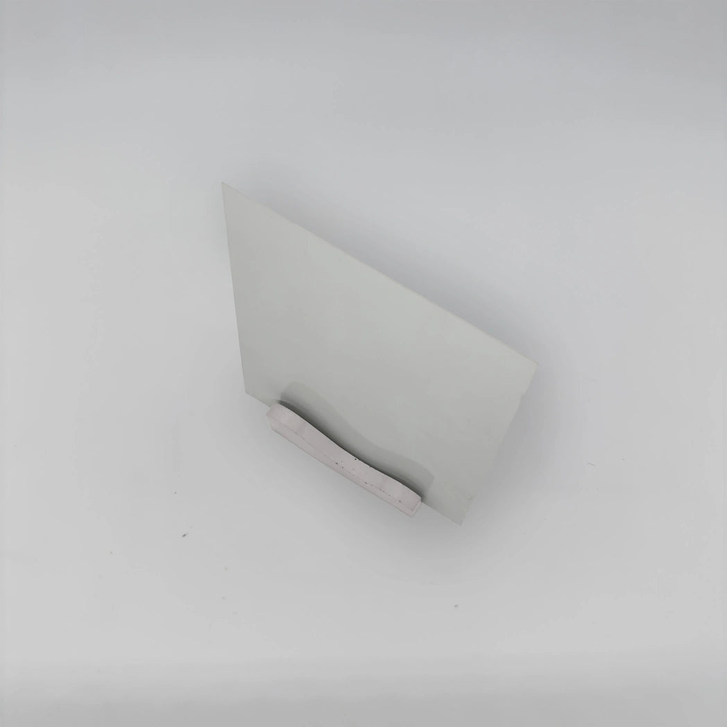 WaveBase multifunkční podstavec a držák zvlněný z betonu