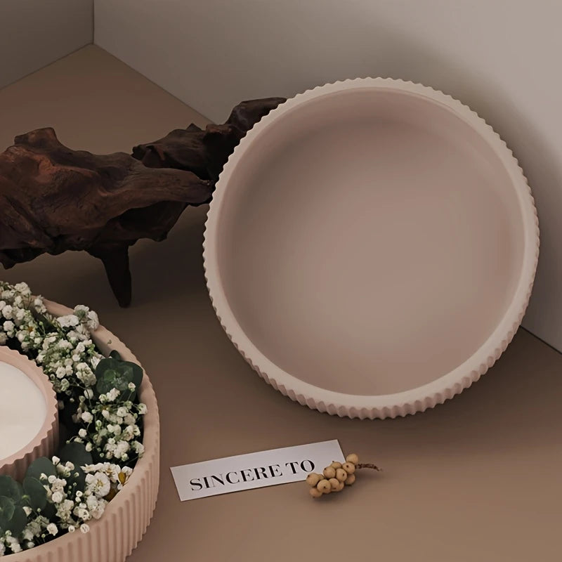 Carinis Mísa s plochým dnem s vroubkovaným okrajem z UHPC betonu kulatá