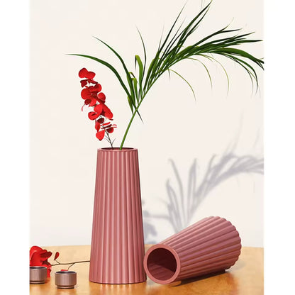 Vasum Váza s vroubky z UHPC betonu kuželová