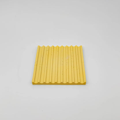 Angularis Tácek s vroubky z UHPC betonu čtvercový