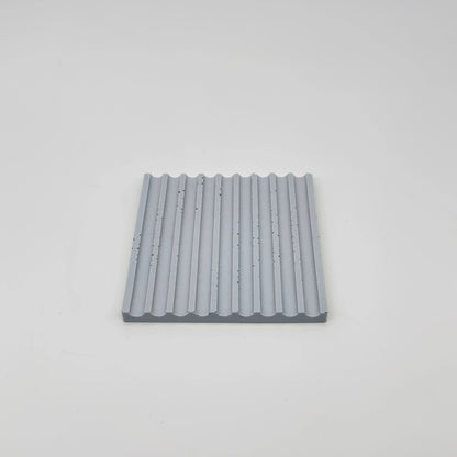 Angularis Tácek s vroubky z UHPC betonu čtvercový