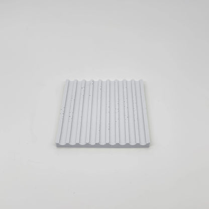 Angularis Tácek s vroubky z UHPC betonu čtvercový