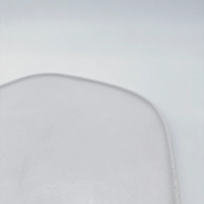 Anomala Podnos asymetrický z UHPC betonu 42x26cm