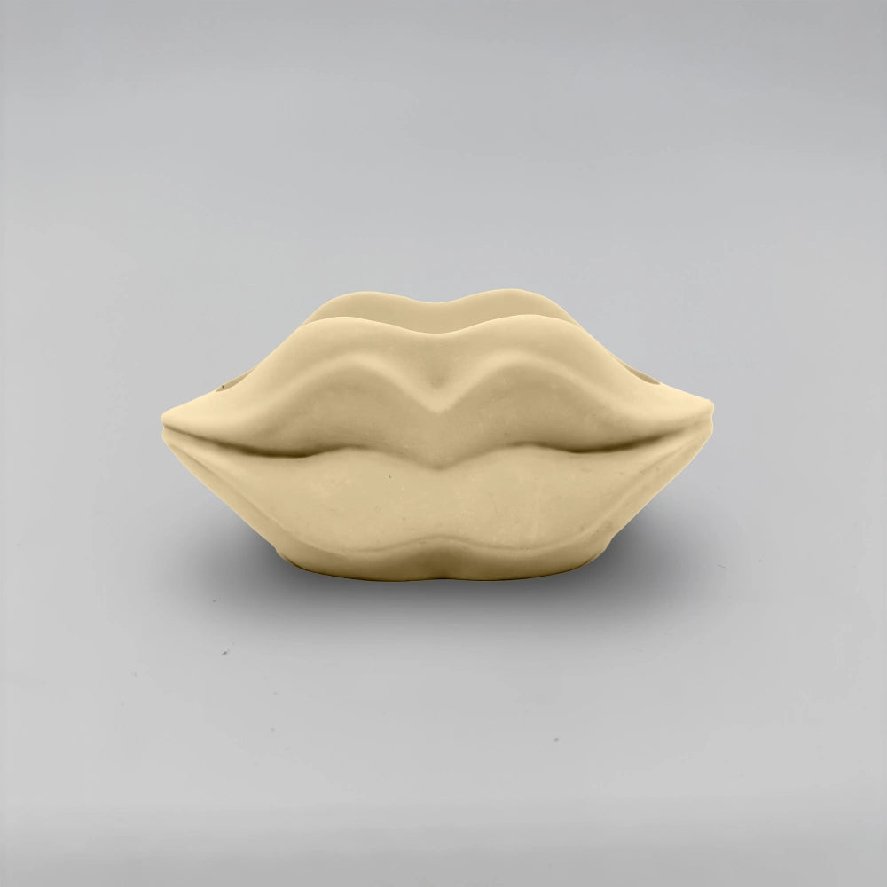 Bacio Pusa multifunkční nádoba z betonu