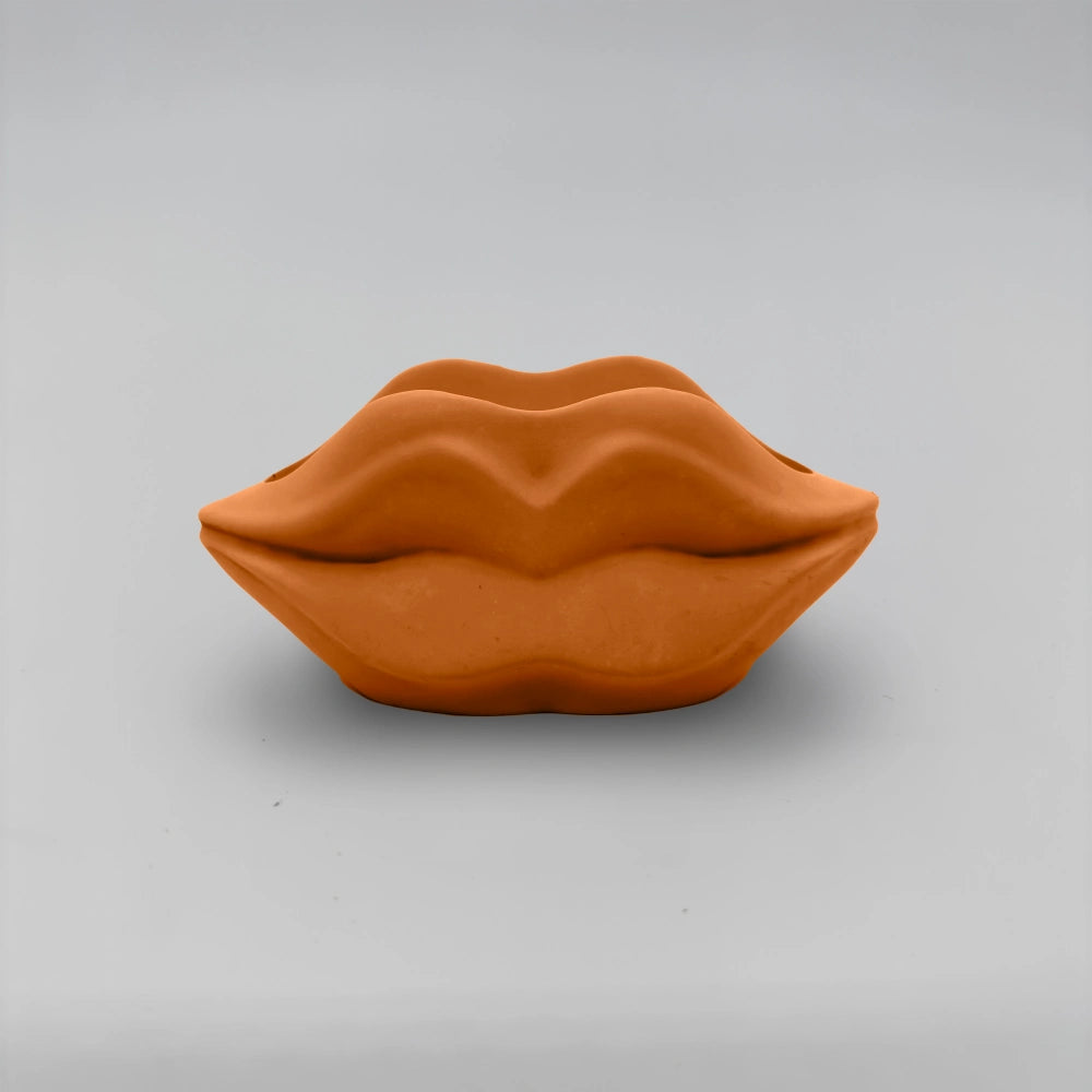 Bacio Pusa multifunkční nádoba z betonu