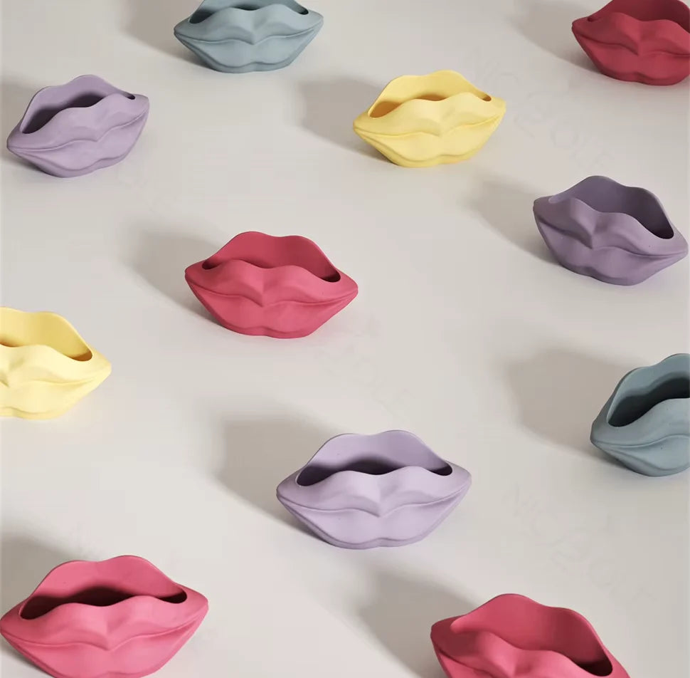 Bacio Pusa multifunkční nádoba z betonu