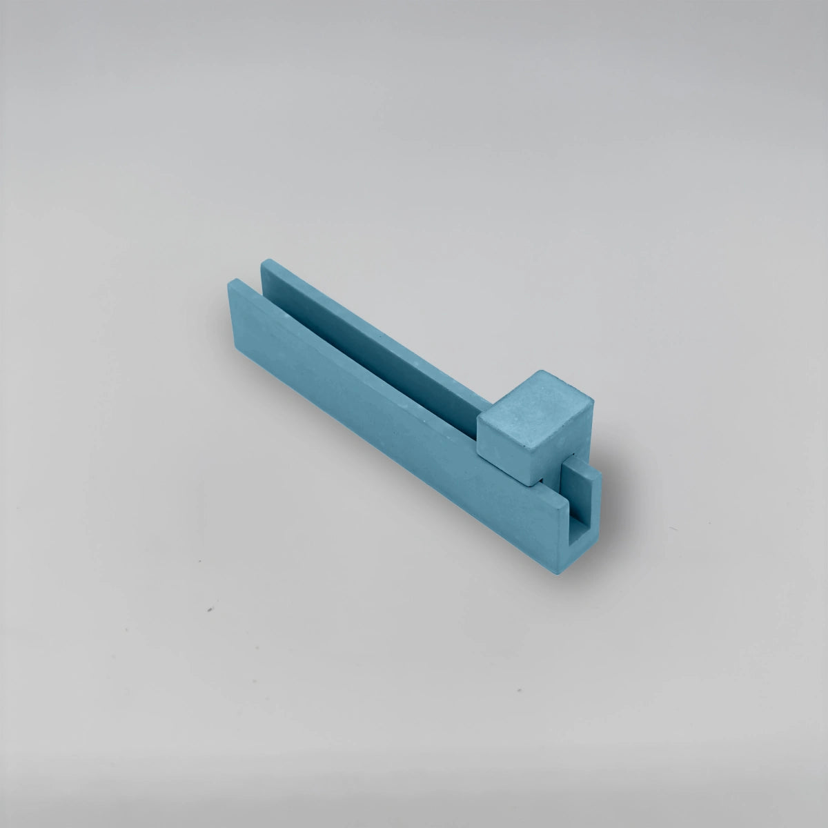 BlockBase multifunkční podstavec a držák z betonu + zarážka