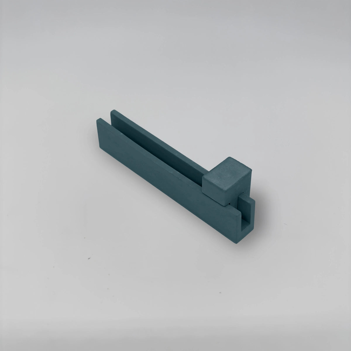 BlockBase multifunkční podstavec a držák z betonu + zarážka