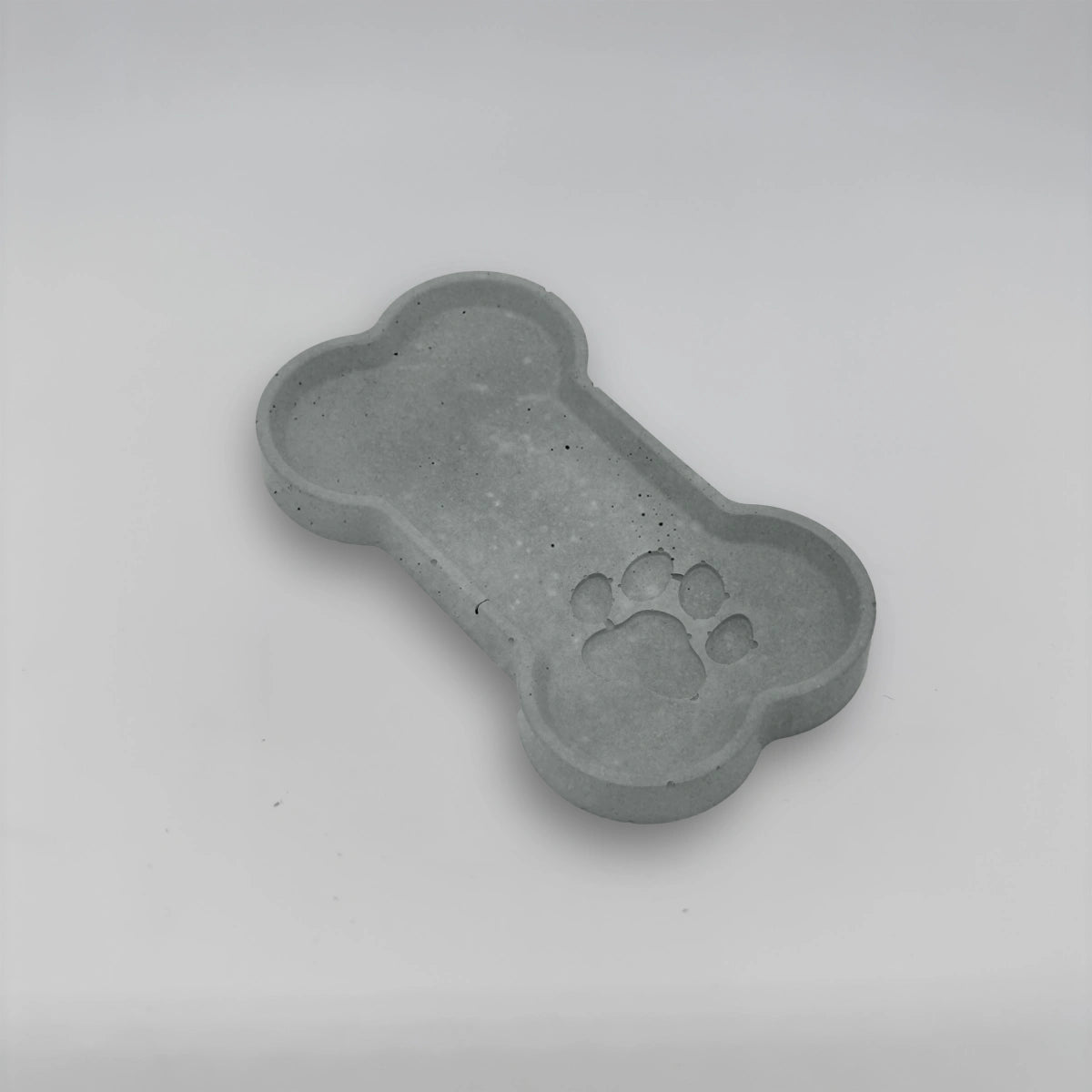 Bone Kostička tácek na granule a pamlsky z betonu