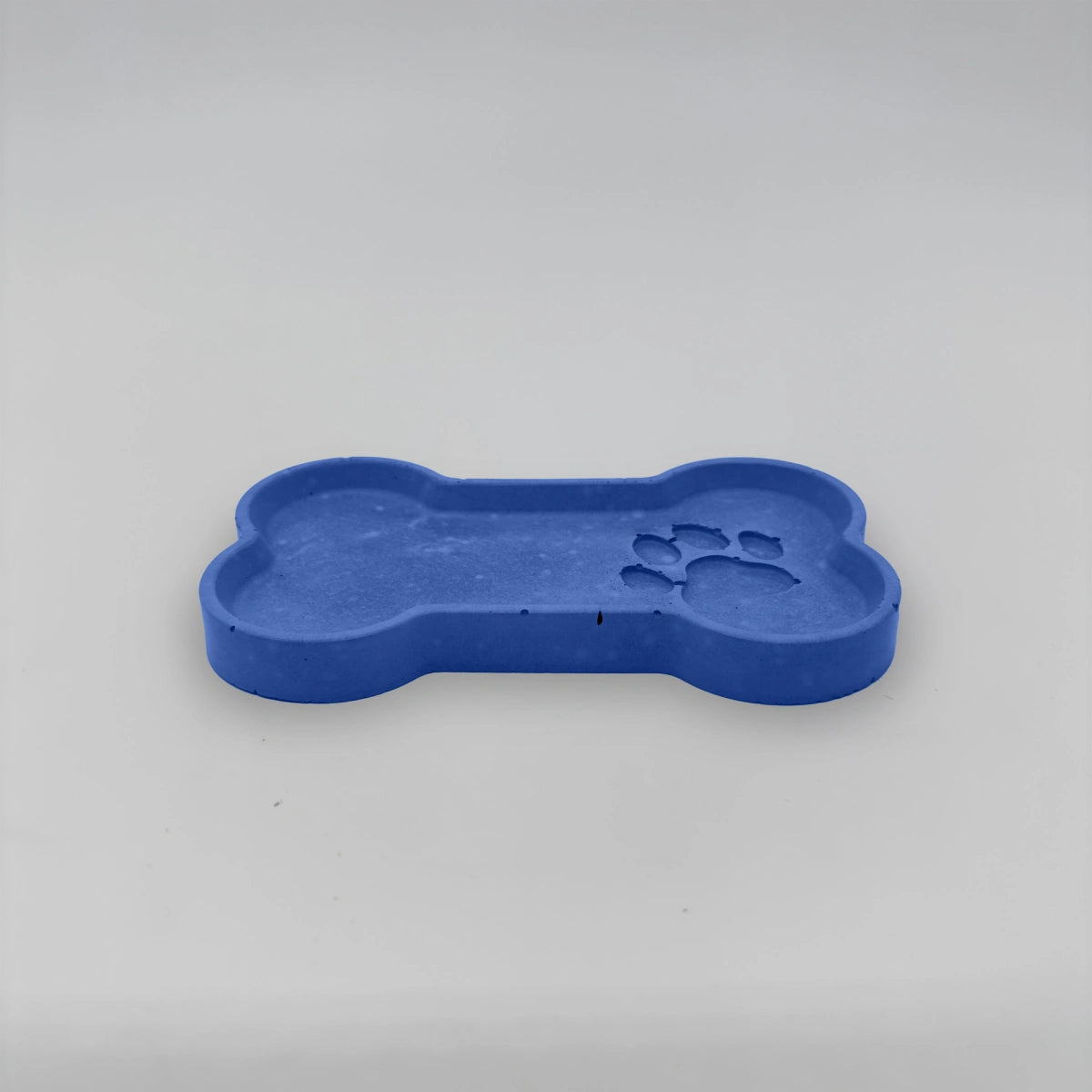 Bone Kostička tácek na granule a pamlsky z betonu