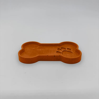 Bone Kostička tácek na granule a pamlsky z betonu