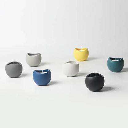 TulipJar Nádobka zaoblená se zavlněným okrajem z betonu