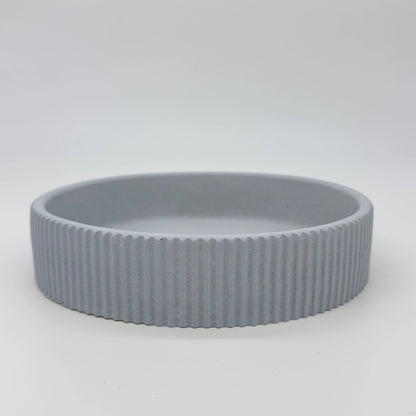 Carinis Mísa s plochým dnem s vroubkovaným okrajem z UHPC betonu kulatá