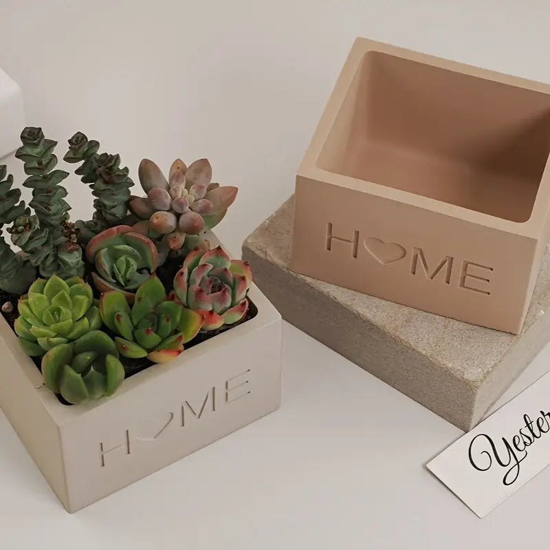 ,HOME, Nádobka malá z betonu