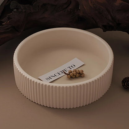 Carinis Mísa s plochým dnem s vroubkovaným okrajem z UHPC betonu kulatá