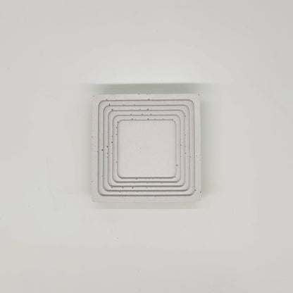 Gradus Tácek se schodovým okrajem z UHPC betonu