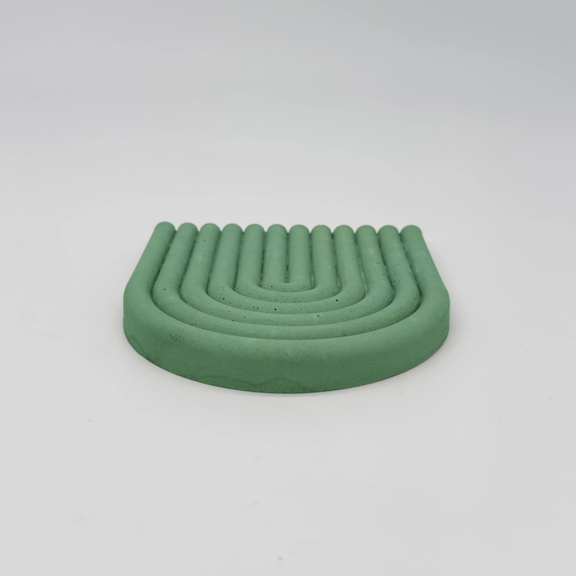 Iris Tác odkládací duha vroubkovaný z UHPC betonu