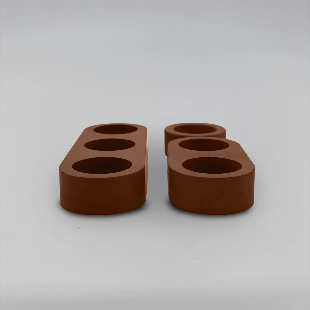 Lineup TRIO Sada 3+2+1 více-dutinových držáků na svíčku z betonu