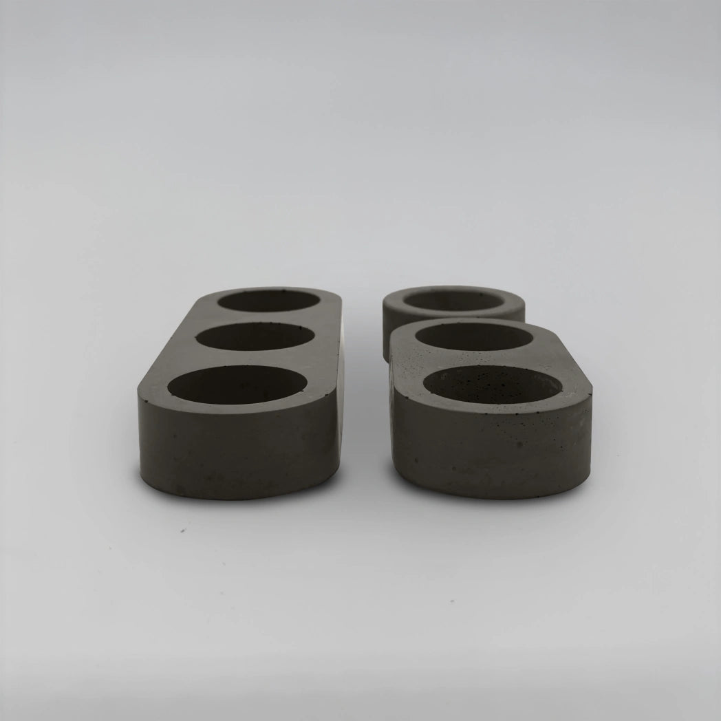 Lineup TRIO Sada 3+2+1 více-dutinových držáků na svíčku z betonu