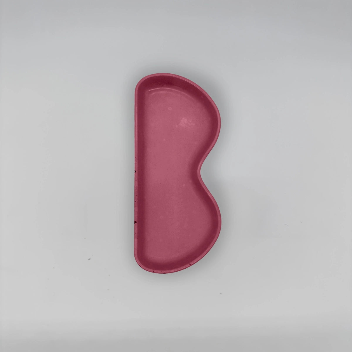 OpticRest Odkládací tácek pro brýle z betonu obloukový