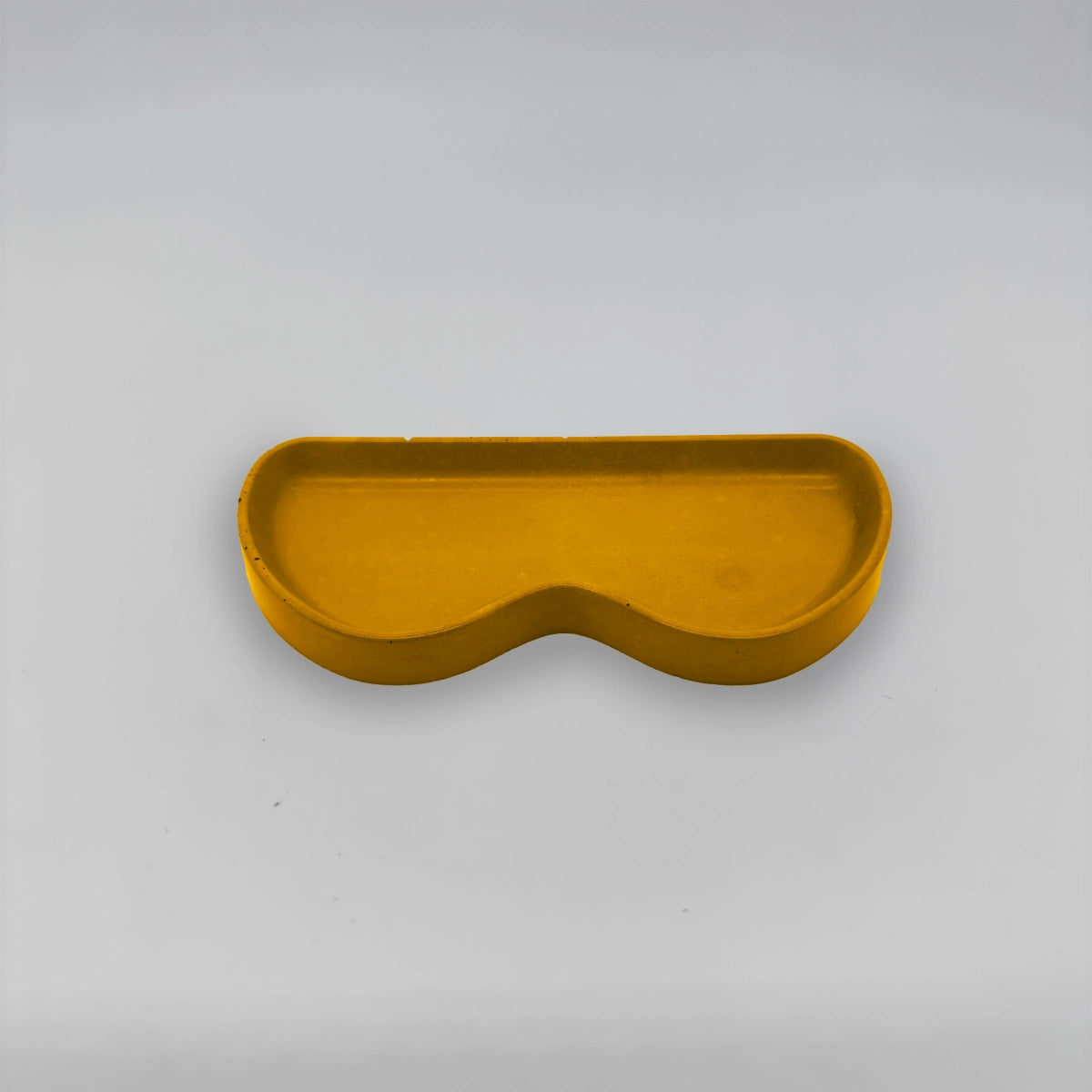 OpticRest Odkládací tácek pro brýle z betonu obloukový