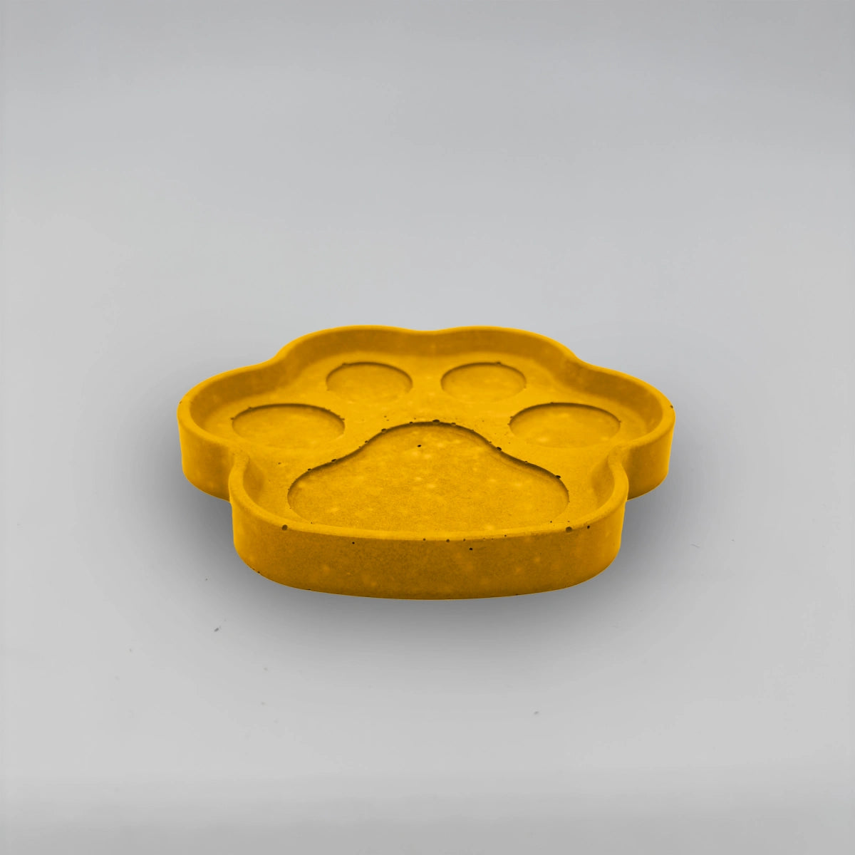 Paws Packa tácek na granule a pamlsky z betonu