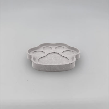 Paws Packa tácek na granule a pamlsky z betonu