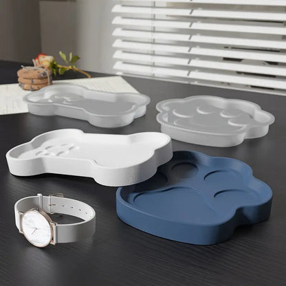 Bone Kostička tácek na granule a pamlsky z betonu