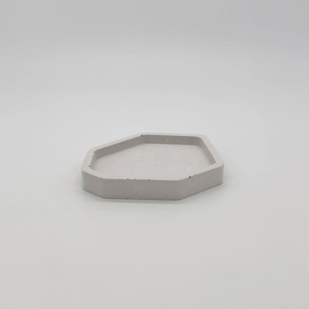 Polygon Tácek polygonální z UHPC betonu 15x12cm