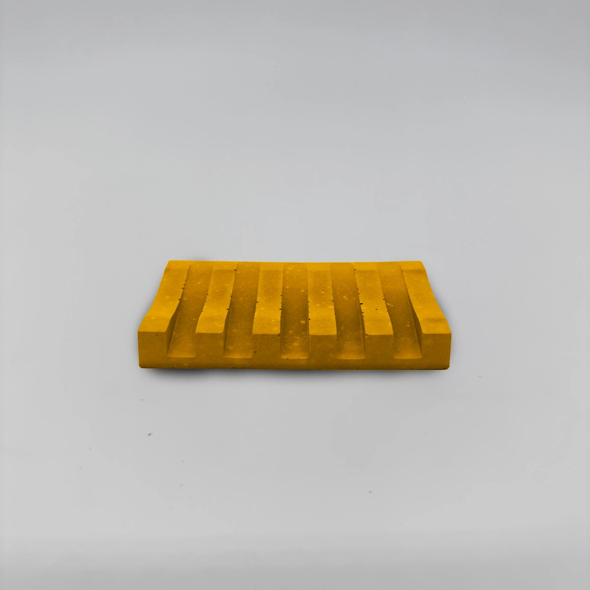 SoapRack Mýdelník Podložka pod mýdlo z betonu s drážkami