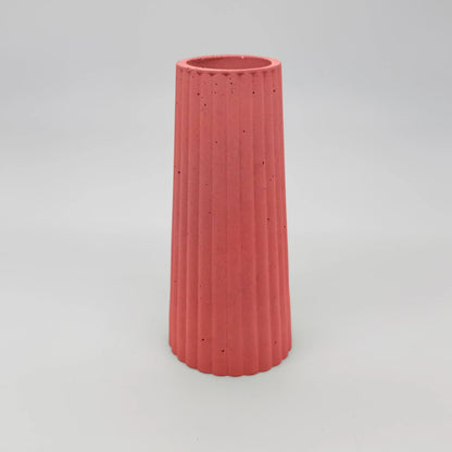 Vasum Váza s vroubky z UHPC betonu kuželová