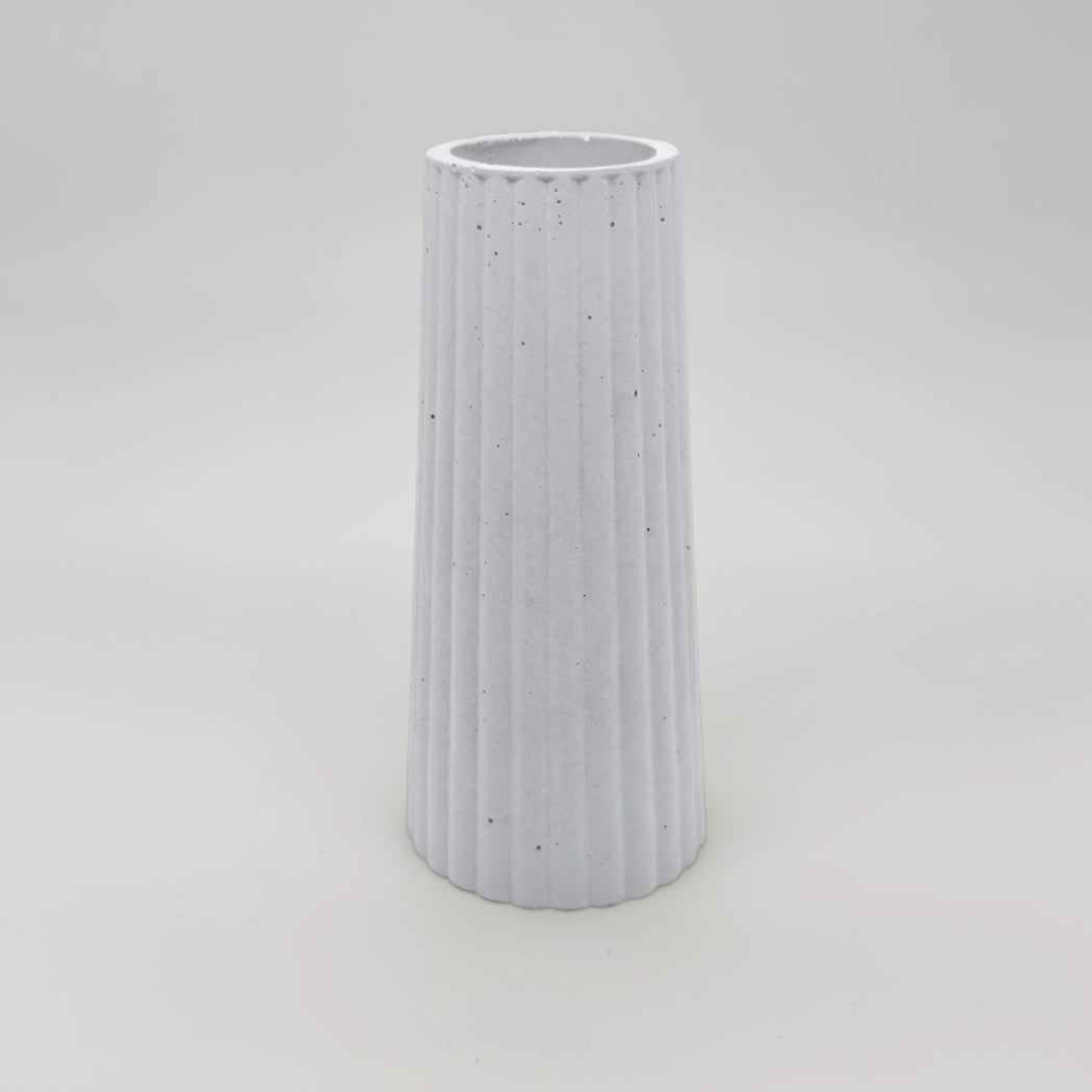 Vasum Váza s vroubky z UHPC betonu kuželová