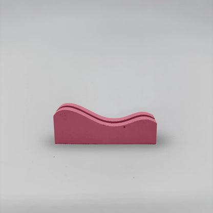 WaveBase multifunkční podstavec a držák zvlněný z betonu