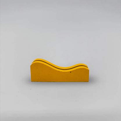 WaveBase multifunkční podstavec a držák zvlněný z betonu