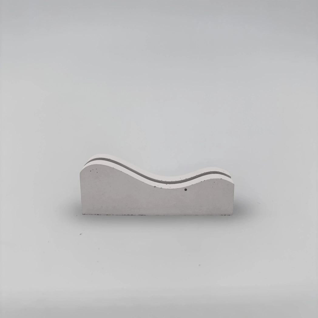 WaveBase multifunkční podstavec a držák zvlněný z betonu